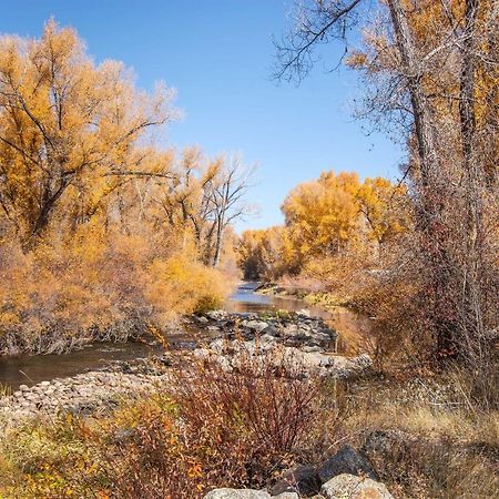 Riverfront Home With Bbq 2 Mi To Downtown Gunnison! ภายนอก รูปภาพ