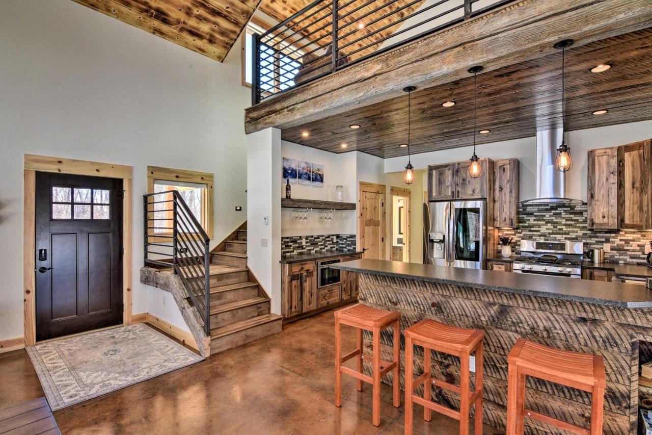 Riverfront Home With Bbq 2 Mi To Downtown Gunnison! ภายนอก รูปภาพ