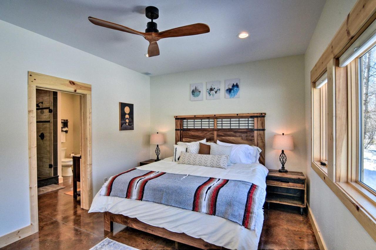 Riverfront Home With Bbq 2 Mi To Downtown Gunnison! ภายนอก รูปภาพ