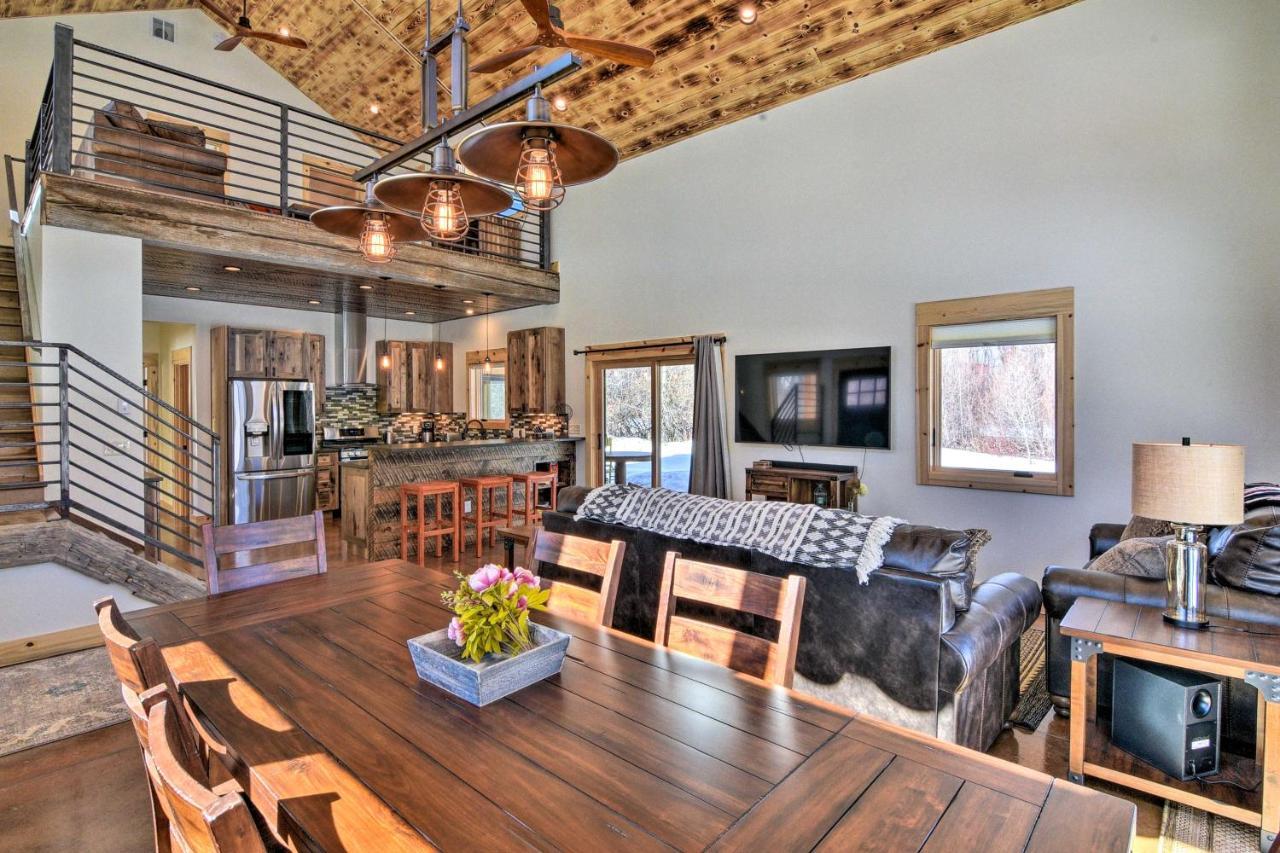 Riverfront Home With Bbq 2 Mi To Downtown Gunnison! ภายนอก รูปภาพ